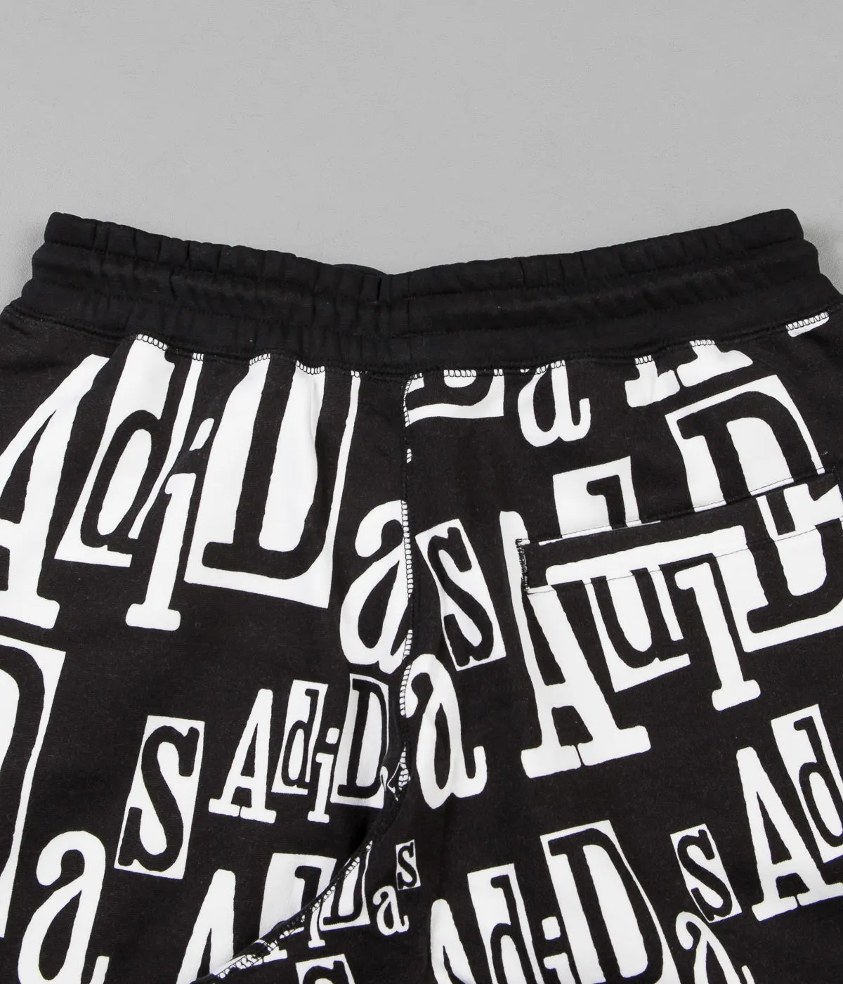 Adidas Salvaje Sweatpants - Black / White