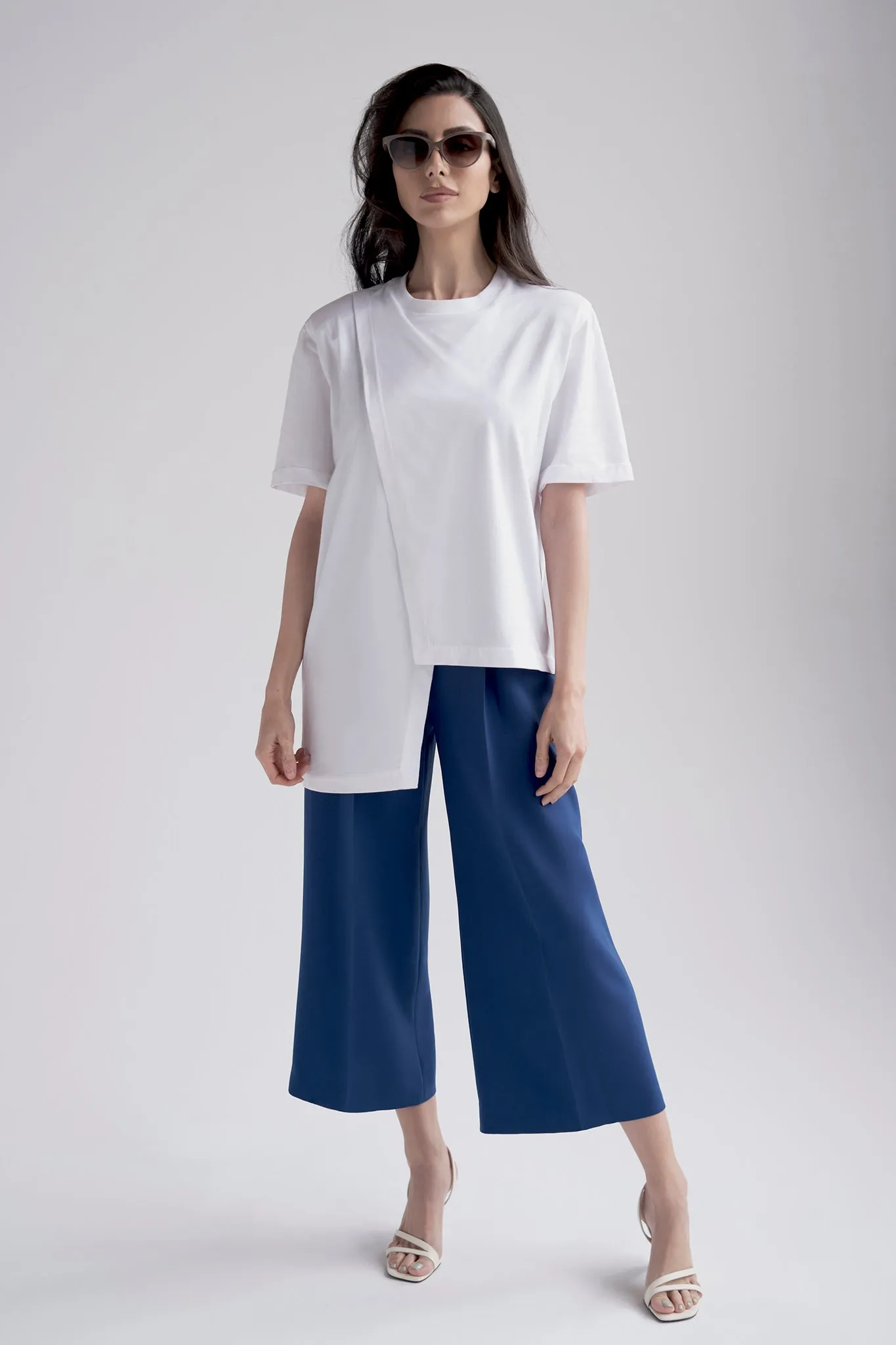 Ararat shirt with padded shoulders in white