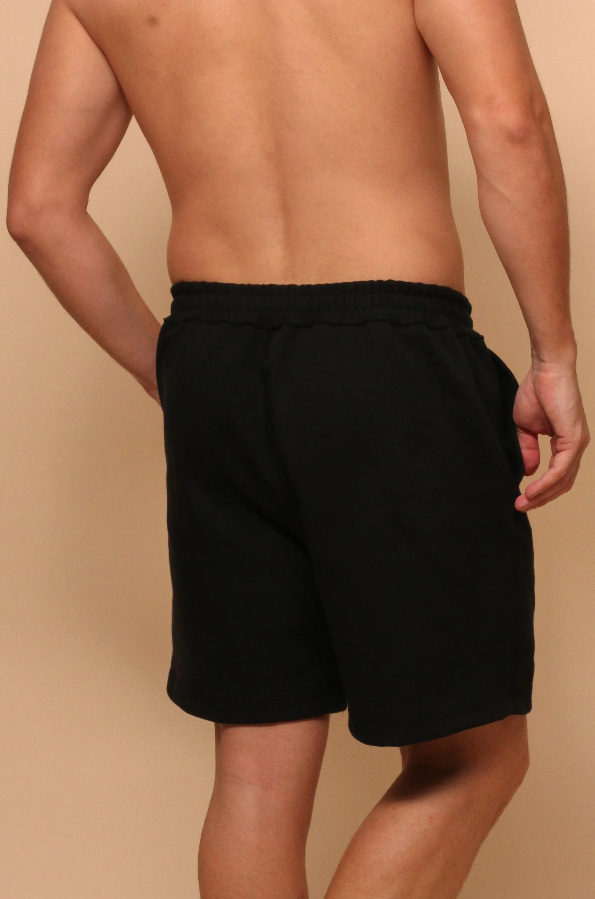 Men's Allergy-Free Straight-Leg Elasticized Shorts with Drawstrings