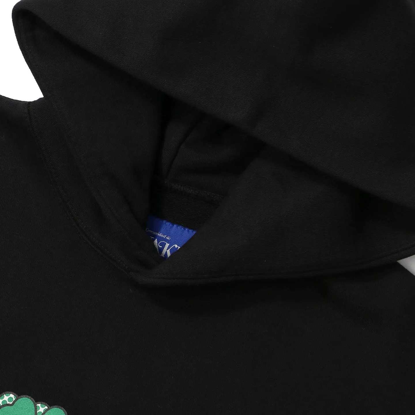 PRINTED CHARM LOGO HOODIE