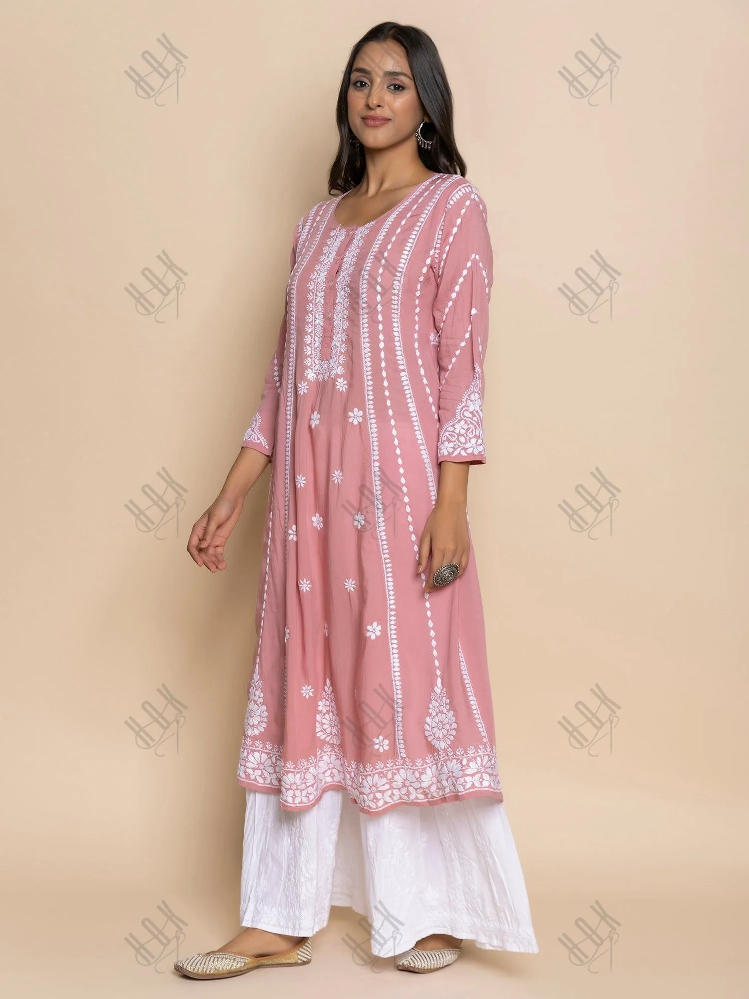 Shivani in Fizaa Pink Modal Chikankari Kurta