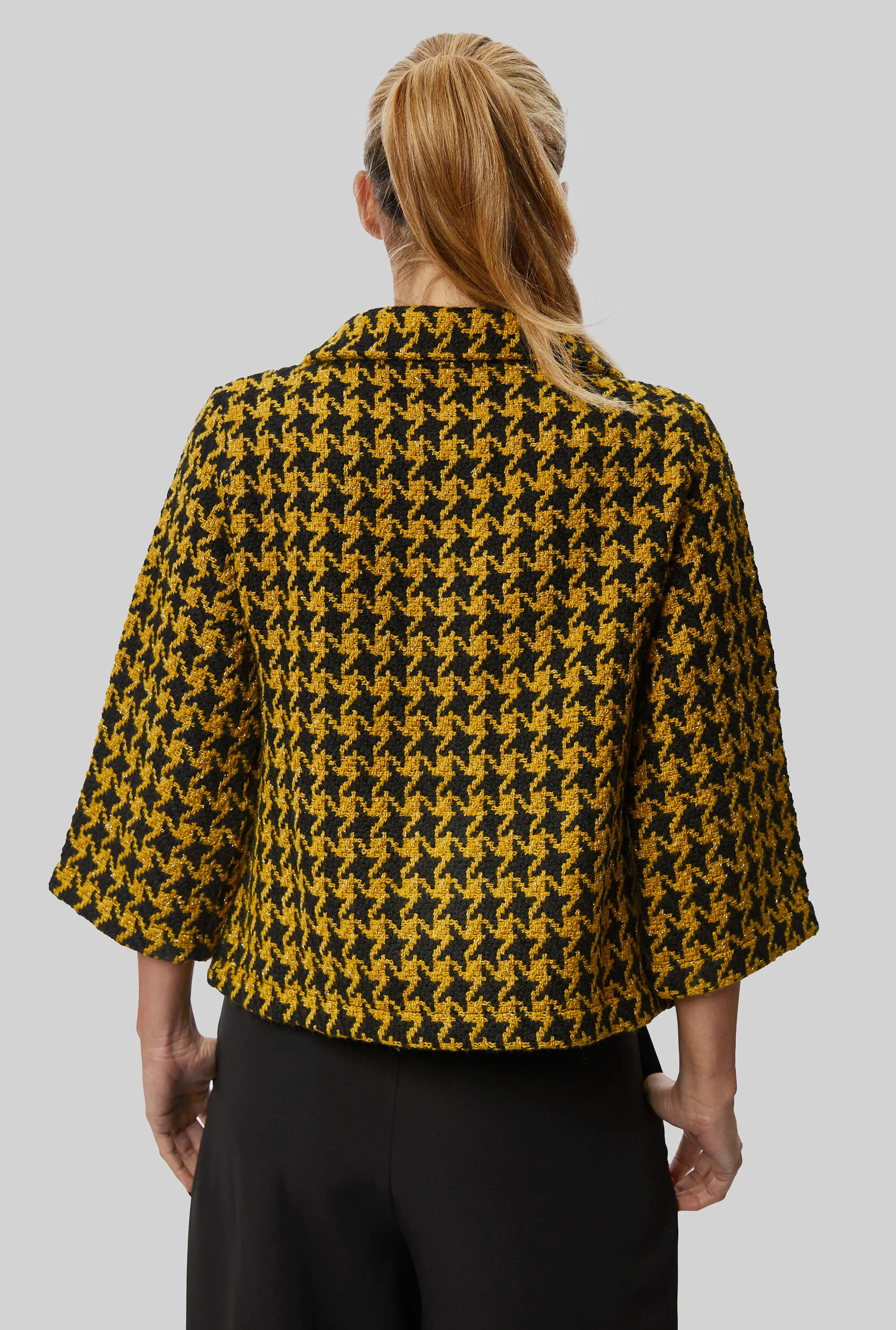 Short Houndstooth Jacket in Yellow-Black