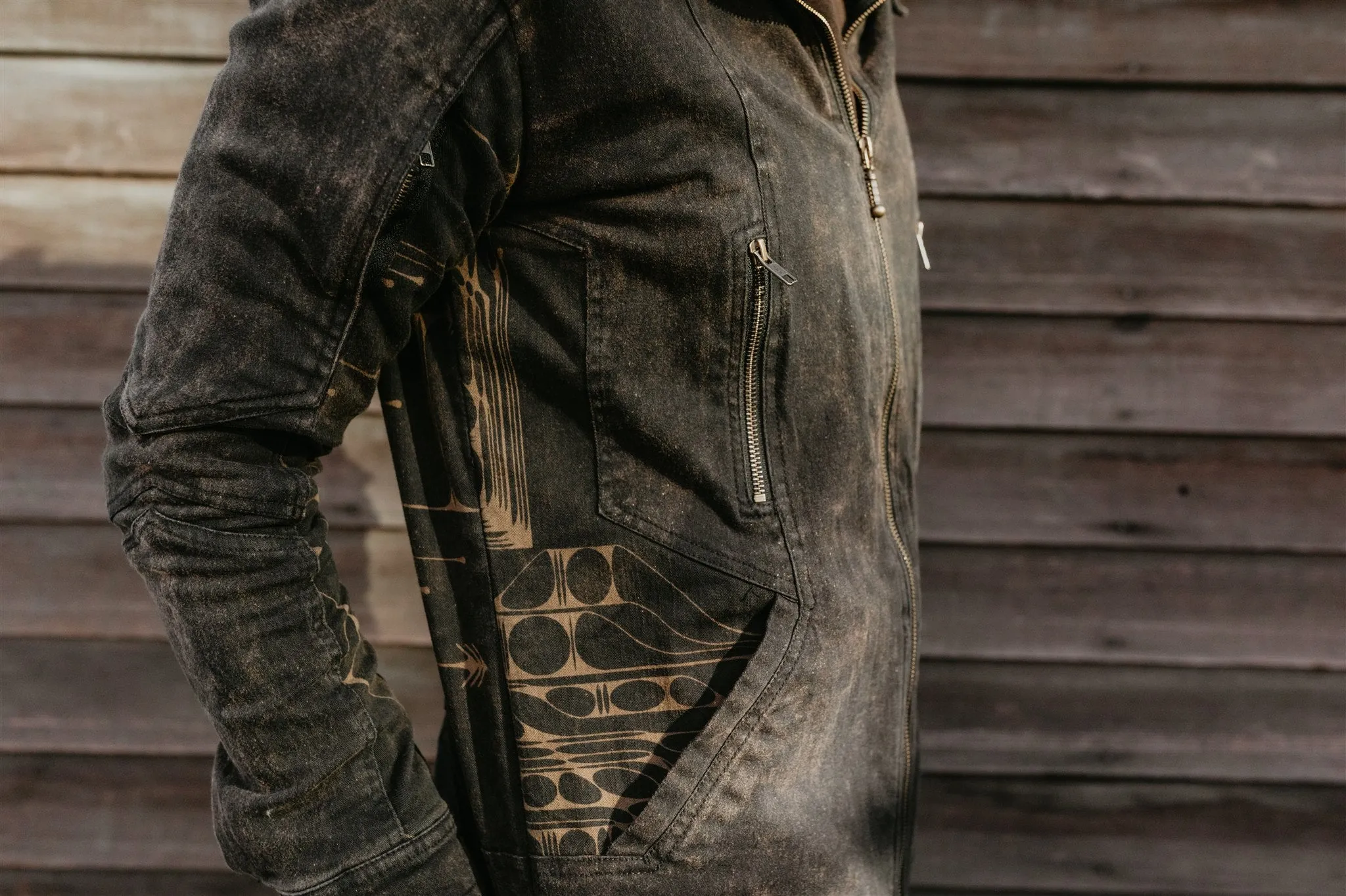 Sigil Jacket- Black Sand Golden Arrow