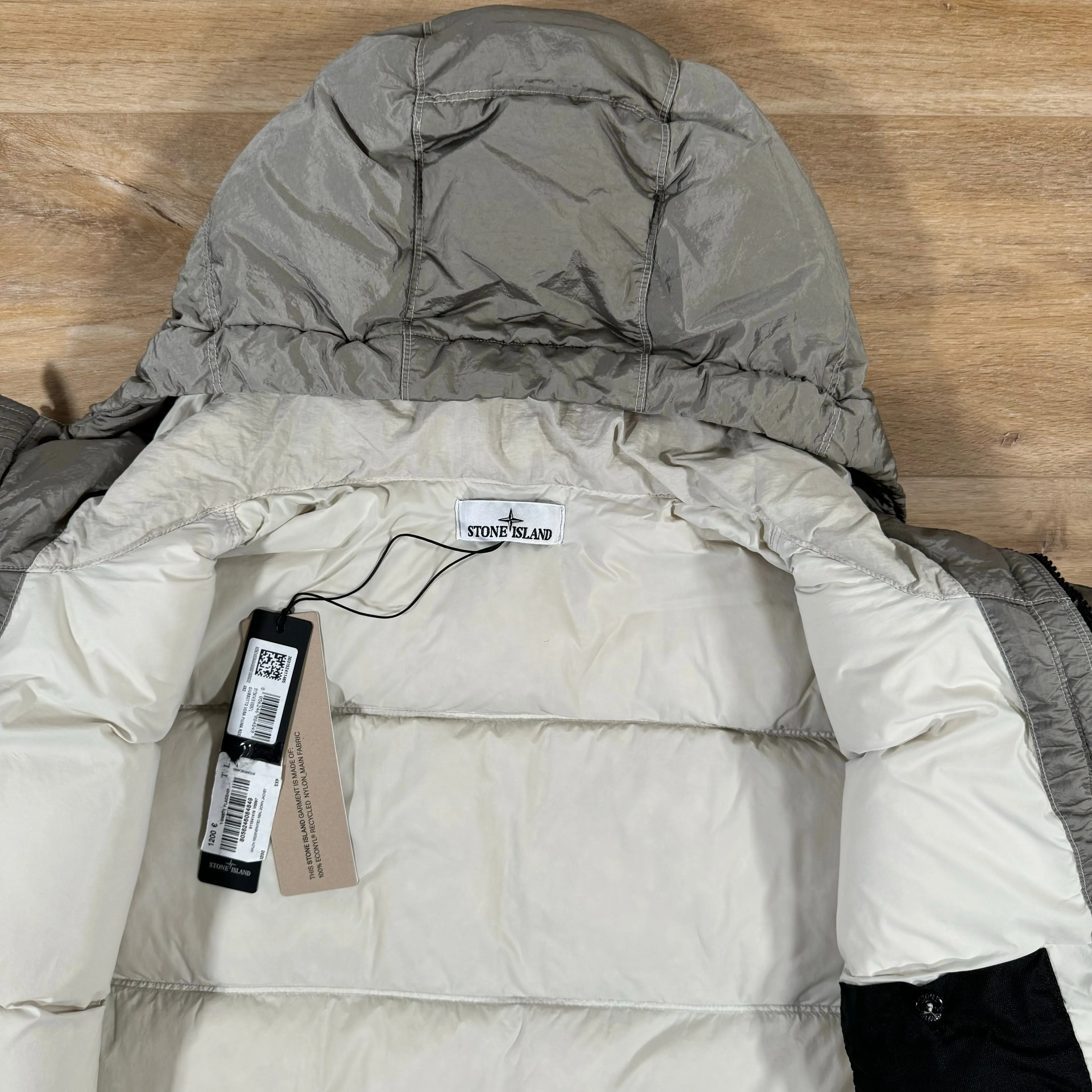 Stone Island Nylon Metal Down Jacket in Plaster