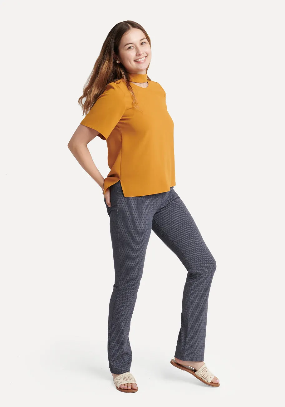 Straight-Leg | 7-Pocket Dress Pant Yoga Pants (Limestone)